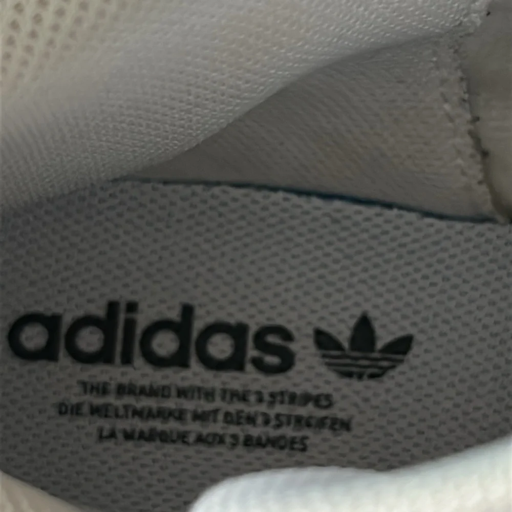 Adidas Hard Court High Transmission Pack sneakers Men’s size 7